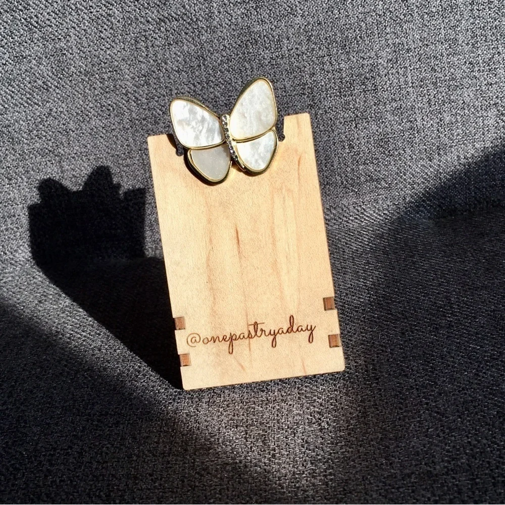 N/A gorgeous butterfly